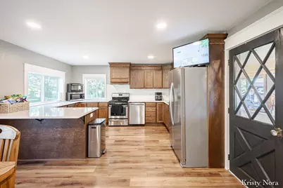 6346 S Sheridan Road, Sheridan, MI 48884 - Photo 5