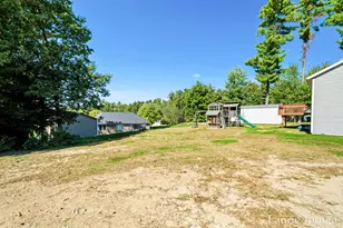 1893 Pineridge Dr, Hastings, MI 49058 - Photo 35
