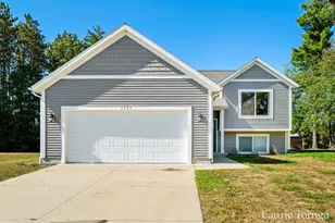 1893 Pineridge Dr, Hastings, MI 49058 - Photo 1