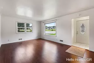 1135 Carrier Creek Blvd NE, Grand Rapids, MI 49503 - Photo 5