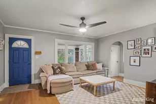 1026 Hollywood St NE, Grand Rapids, MI 49505 - Photo 7