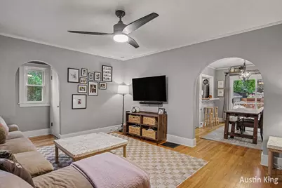 1026 Hollywood Street NE, Grand Rapids, MI 49505 - Photo 5