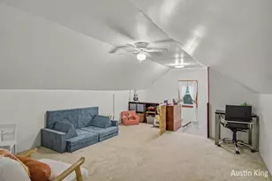 1026 Hollywood St NE, Grand Rapids, MI 49505 - Photo 15