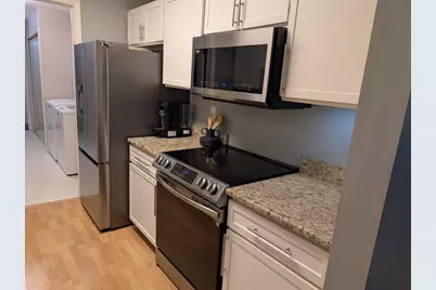 56731 Scotland Boulevard #143, Shelby Twp, MI 48316 - Photo 5