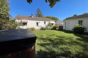 1119 Chrysler St, Kalamazoo, MI 49048 - Photo 13