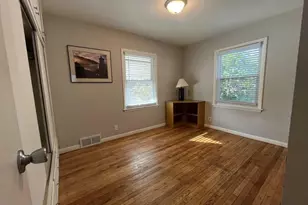 1119 Chrysler St, Kalamazoo, MI 49048 - Photo 7