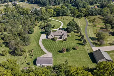 1590 W River Road, Niles, MI 49120 - Photo 9