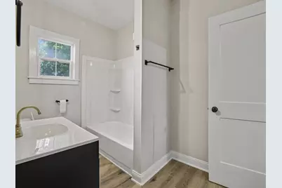 837 W Southern Avenue, Muskegon, MI 49441 - Photo 17