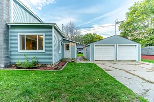 255 N Robinson St, Lyons, MI 48851 - Photo 3