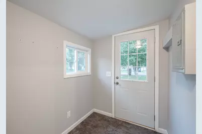 255 N Robinson Street, Lyons, MI 48851 - Photo 17