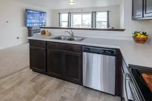 1626 Tea Pond Ct, Vicksburg, MI 49097 - Photo 5