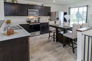 1626 Tea Pond Ct, Vicksburg, MI 49097 - Photo 3