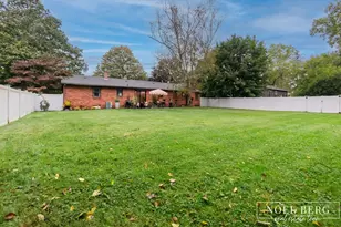 13820 Windemere Dr NW, Grand Rapids, MI 49534 - Photo 47