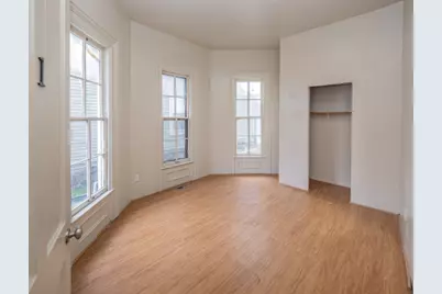 935 W Lovell Street, Kalamazoo, MI 49007 - Photo 5