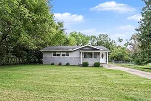 615 E Monroe St, Jackson, MI 49202 - Photo 1
