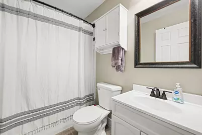 615 E Monroe Street, Jackson, MI 49202 - Photo 11