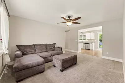 615 E Monroe Street, Jackson, MI 49202 - Photo 5
