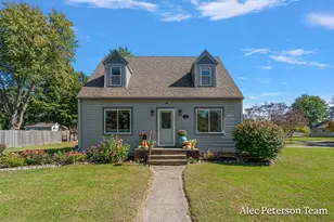 445 Green St, Grand Ledge, MI 48837 - Photo 41