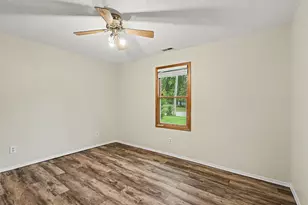 86 Hickory Nut Ln, Springfield, MI 49037 - Photo 17