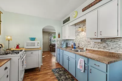 1031 Chrysler Street, Kalamazoo, MI 49048 - Photo 7