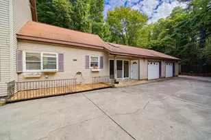 537 2nd St, Manistee, MI 49660 - Photo 9
