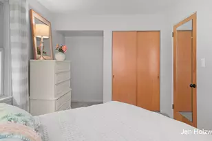 725 Parkway Dr NE, Grand Rapids, MI 49525 - Photo 13