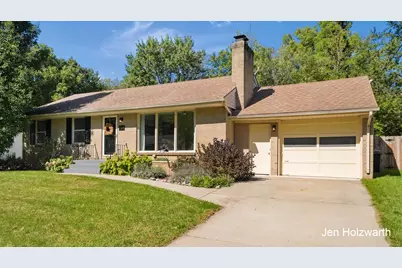 725 Parkway Drive NE, Grand Rapids, MI 49525 - Photo 39