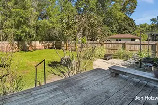 725 Parkway Dr NE, Grand Rapids, MI 49525 - Photo 33