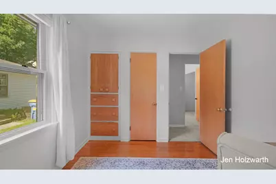 725 Parkway Drive NE, Grand Rapids, MI 49525 - Photo 21