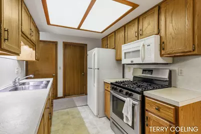 52 Old Mill Drive #5, Holland, MI 49423 - Photo 9