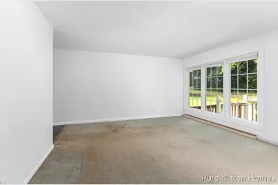 6118 N Hawley Highway, Belding, MI 48809 - Photo 5