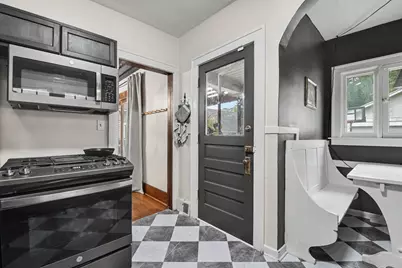 319 Glenhaven Avenue NW, Grand Rapids, MI 49504 - Photo 7