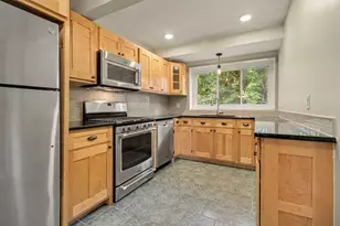 3555 Burbank Dr, Ann Arbor, MI 48105 - Photo 15
