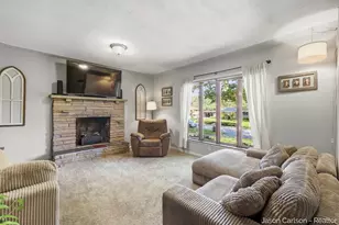 2525 Bristolwood Dr NW, Grand Rapids, MI 49544 - Photo 3