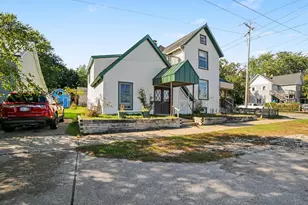 210 Cleveland St, Manistee, MI 49660 - Photo 1