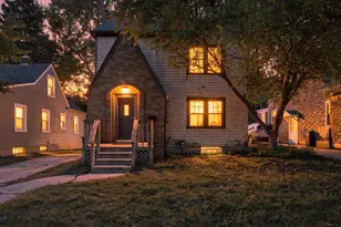 1611 South Blvd, Ann Arbor, MI 48104 - Photo 3