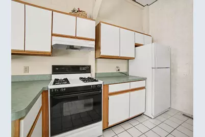 210 Cleveland Street, Manistee, MI 49660 - Photo 21