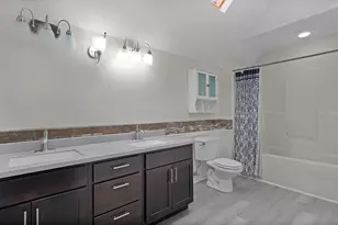 5427 N Silverstone Dr NE, Comstock Park, MI 49321 - Photo 19