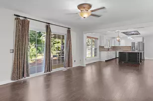 5427 N Silverstone Dr NE, Comstock Park, MI 49321 - Photo 9