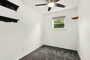 293 Oak St, Battle Creek, MI 49037 - Photo 11