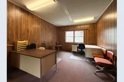 110 W Division Street, Dowagiac, MI 49047 - Photo 13