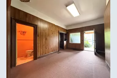 110 W Division Street, Dowagiac, MI 49047 - Photo 5
