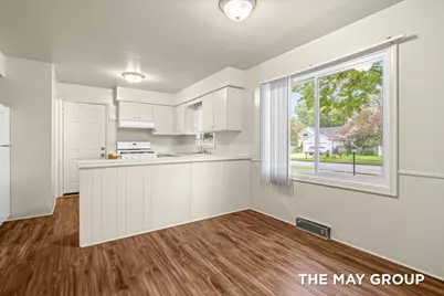 5366 Effingham Drive SE, Kentwood, MI 49508 - Photo 7