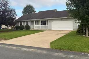 3015 Mandarin Grove Ln, Kalamazoo, MI 49004 - Photo 1