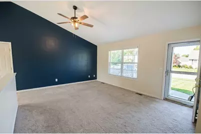 3015 Mandarin Grove Lane, Kalamazoo, MI 49004 - Photo 7