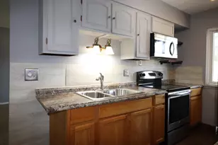 1640 Washtenaw Rd, Ypsilanti, MI 48197 - Photo 5