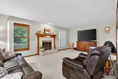 6325 Knoll Drive, Middleville, MI 49333 - Photo 9