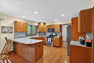6325 Knoll Dr, Middleville, MI 49333 - Photo 19