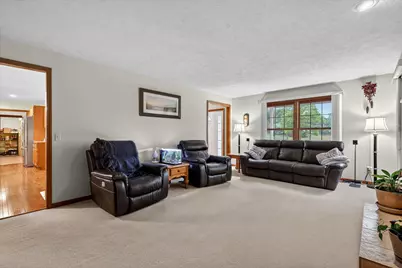 6325 Knoll Drive, Middleville, MI 49333 - Photo 11