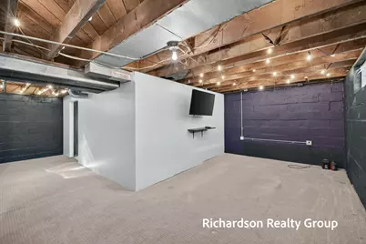 1055 NE Crescent Street NE, Grand Rapids, MI 49503 - Photo 37